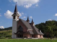 Nowy kościół w Powroźniku ;; fot. Jerzy Opioła, licencja: [CC BY-SA 4.0] https://pl.wikipedia.org/ (https://creativecommons.org/licenses/by-sa/4.0/)