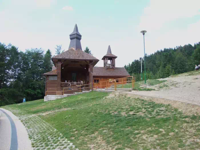 Sanktuarium Matki Boskiej Litmanowskiej ;; fot. Jerzy Opioa